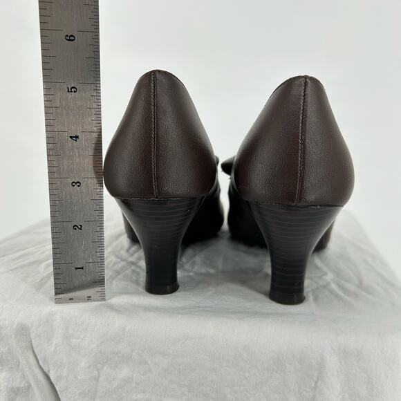 Vintage 90s y2k Women's Brown Lower East Side Buckle Mary Jane Heel Pumps Sz 9M - Picture 6 of 7